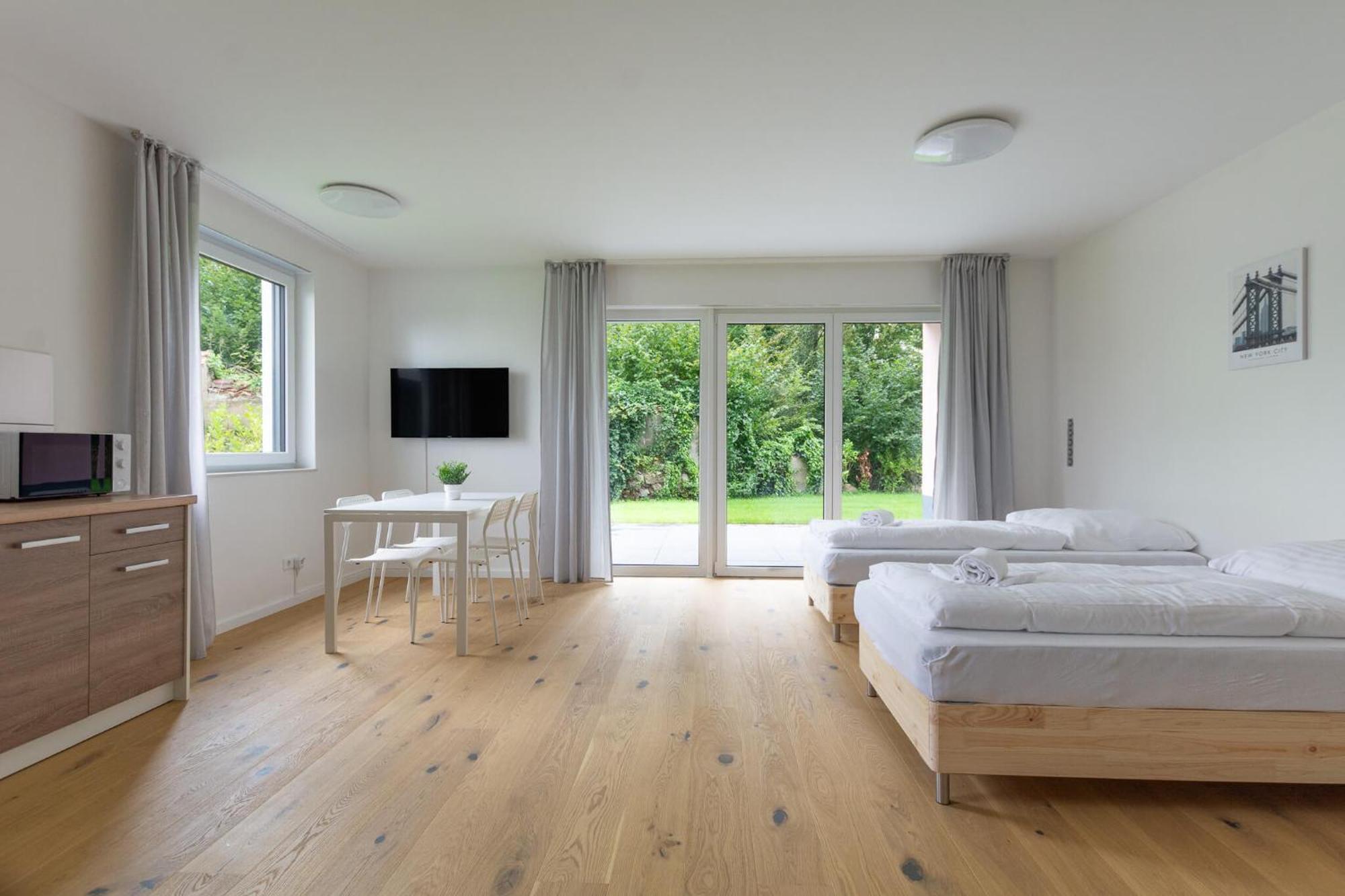 T&K Apartments - Bergisch Gladbach - 7 Comfortable Apartments - 20 Min To Fair Messe Cologne Buitenkant foto